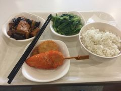 薯饼-浦东图书馆读者餐厅