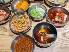 -姜虎东白丁烤肉(恒隆广场店)