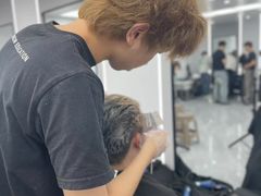 -首脑美容美发化妆美甲培训学校(长沙校区)