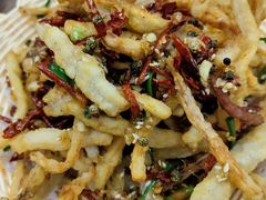 -江城燕子大排档(江汉路步行街店)