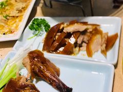 精品烤鸭-京食源烧鸽子