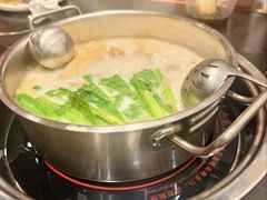 -老来福·非遗酸汤兔(凯旋路店)