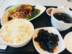 -百事佳烧鸭牛腩(上海虹桥站店)