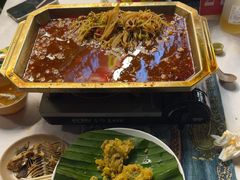 -刘姐啤酒鱼民族演艺餐厅(西街总店)