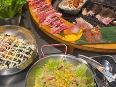 -哈哈碳都·牛肋条无限自助烤肉(台江万达店)