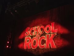 -交通银行前滩31演艺中心