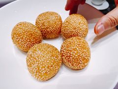 松子海苔麻球-北京泰富酒店-柏景轩中餐厅