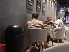 用餐区-瑞幸咖啡(新世界中心店)