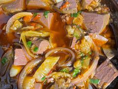 酸菜梗烧鸭血-鹤江桥·红油牛肉粉(SKP店)