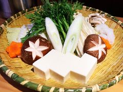 -綱元·海鲜豆捞(明州里店)