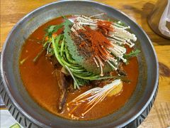 -喇喇排骨火锅·传统韩式脊骨汤(望京西园总店)
