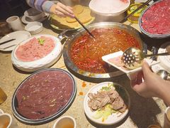 -茅草房·河畔园林火锅