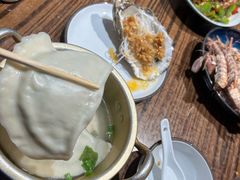 -蚝堡海鲜·威海菜·海肠捞饭·烧烤·亚洲吃蚝公司(幸福门店)