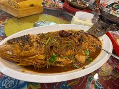 -闯关东东北农家菜(崂山石老人店)