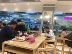 -长申国际美食广场