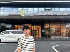 -广州花都希尔顿惠庭酒店