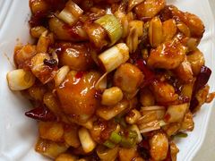 -鑫巴蜀小镇 · 水煮鱼专研店(玉桥店)