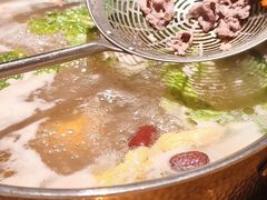 -牛人日志·鲜牛肉骨汤火锅(万科里瑧店)