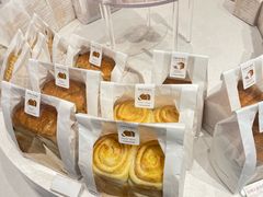 -好利来(南京路一店)