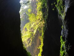 -龙水峡地缝景区
