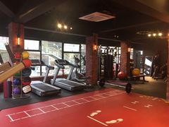 -GYMPLUS私教健身会馆(大悦城店)