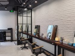 -程Studio