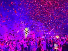 -七彩云南欢乐世界