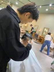 -蘑菇发型