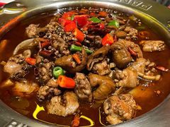 -胖哥俩肉蟹煲(南宁江南万达店)