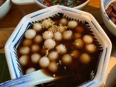 -包整·丝娃娃(一览甲秀楼风景店)