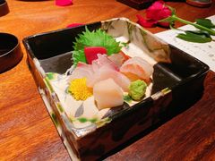 刺身拼盘-桐寿司Sushi Tong