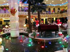 -碧中海汤泉汗蒸酒店