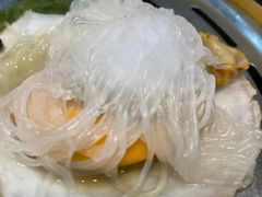 蒜蓉粉丝蒸扇贝-四海蒸鲜蒸汽海鲜自助(北戴河店)