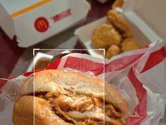 -麦当劳(金山红星美凯龙DT店)