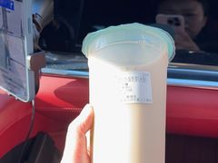 -林小柔绿豆沙牛乳(陆家嘴店)
