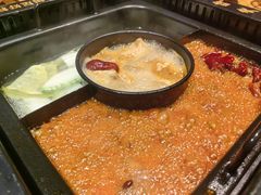 -老牌坊云南鱼豆花火锅(爱建店)
