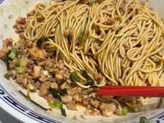 -鲁达面馆本帮风味(共康东路店)