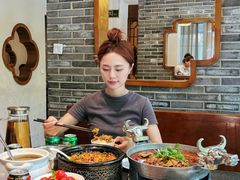 -万重锦·人文川菜馆(骡马市店)