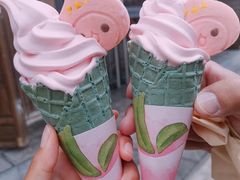白桃乌龙冰淇淋-麦当劳(丽江玉河广场店)