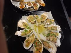 -何师烧烤·香辣蟹·川菜·30年老品牌(太古里旗舰店)