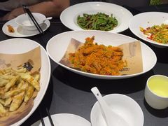 -香山湖家家宴(中山陵店)