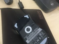 -鸿准通信科技·忠诚手机电脑维修中心(三林店)