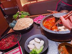 -晓宇重庆火锅(西安荟聚店)