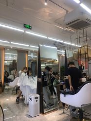 -V+SALON造型