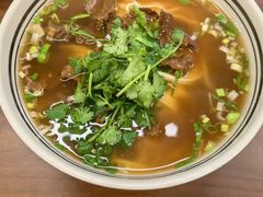 -小马牛肉面·牛骨熬制(南京博物院店)