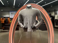 -迪桑特DESCENTE(青岛山东路万象城店)