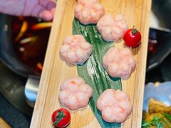 -湊湊火锅·茶憩(南京东路悦荟店)