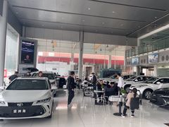 -南充通源宝马4S店(高坪店)