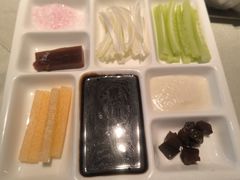 -悦融琥珀·京鲁菜·海味珍品(西单店)