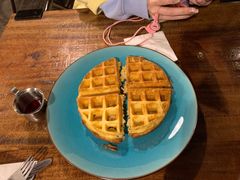 -蓝壁虎咖啡酒馆